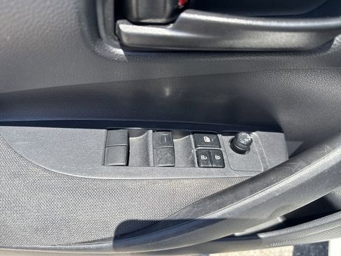 Used 2023 Toyota Corolla LE FWD image 11