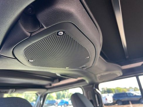 New 2025 Jeep Wrangler Unlimited Sport AWD/4WD image 33