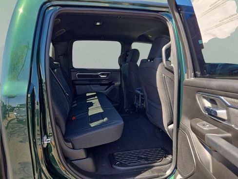 New 2026 RAM 1500 4x4 Crew Cab image 26