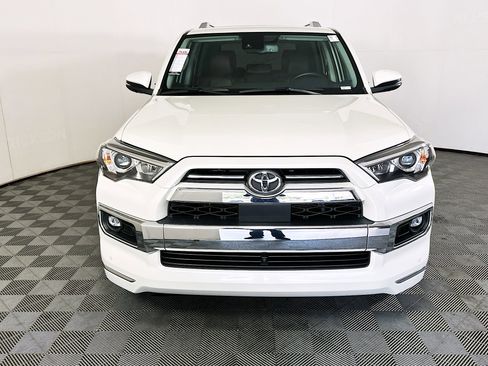 Used 2022 Toyota 4Runner Limited RWD image 8