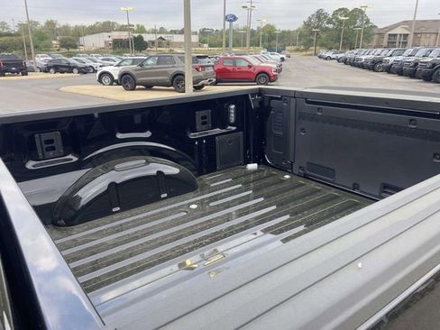 New 2026 Ford F150 Platinum AWD/4WD image 8