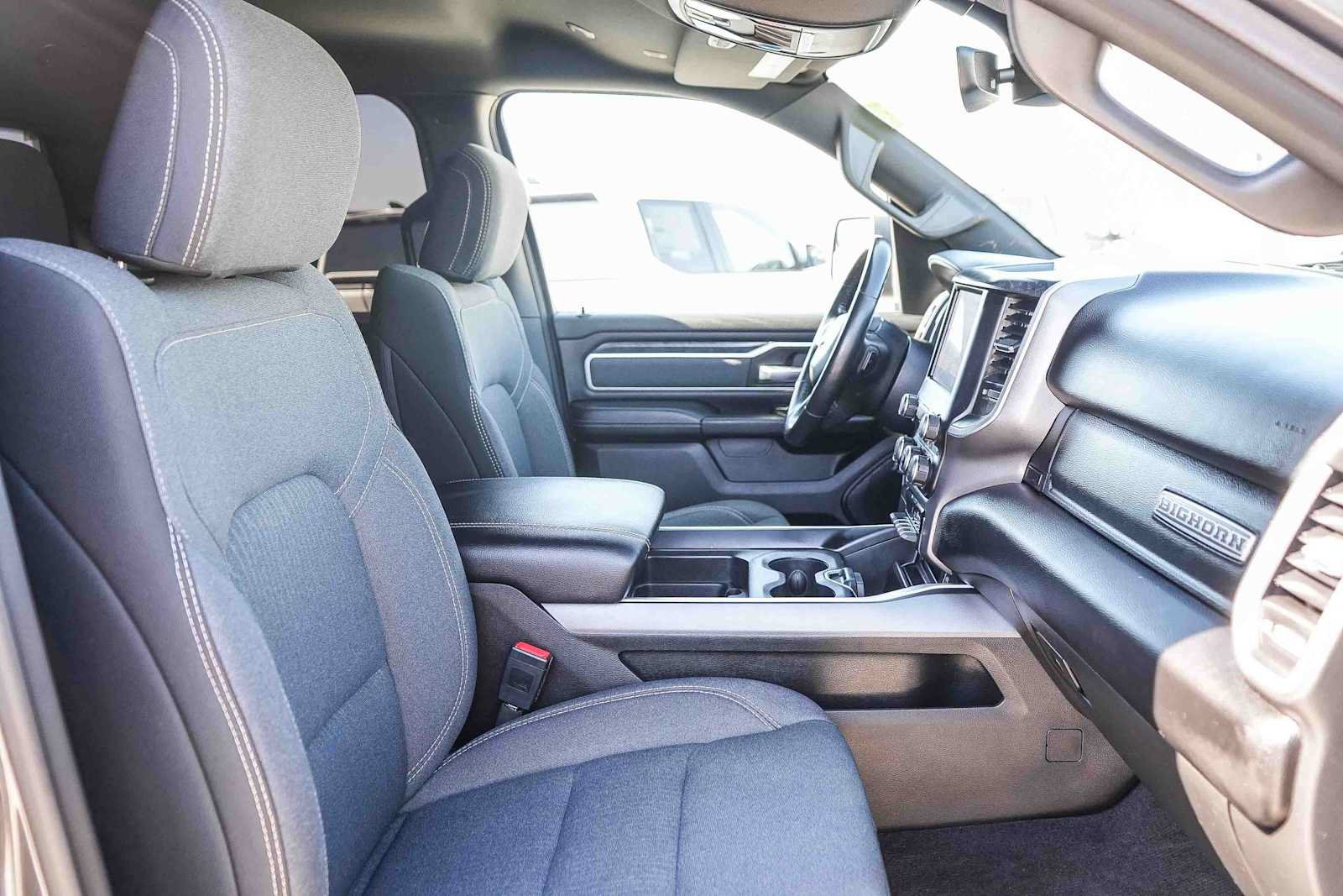 Used 2022 RAM 1500 Big Horn AWD/4WD image 16