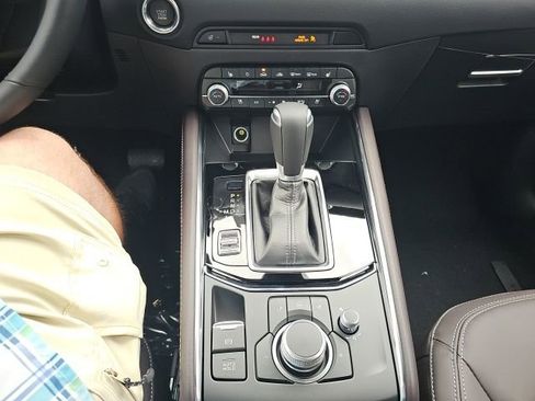 New 2025 MAZDA CX-5 Signature image 23