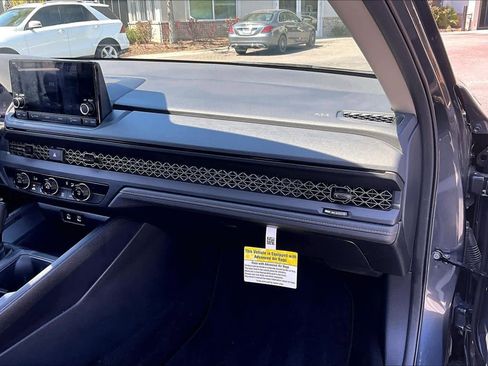 Certified 2025 Honda Accord LX image 49