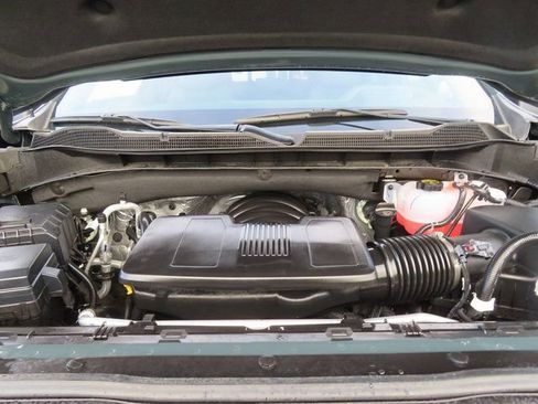 Certified 2025 Chevrolet Silverado 1500 ZR2 w/ Technology Package image 50