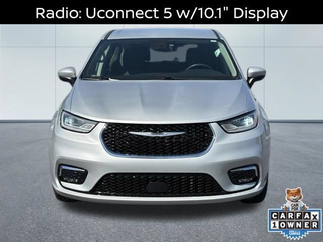 Used 2023 Chrysler Pacifica Touring-L AWD/4WD image 5