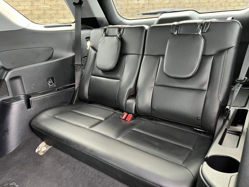 Certified 2023 Ford Explorer XLT w/ Equipment Group 202A image 6