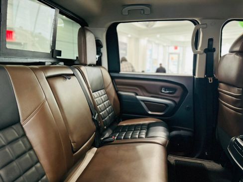 Used 2016 Nissan Titan Platinum Reserve image 23