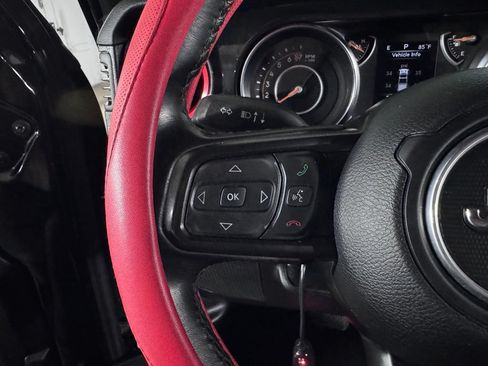 Used 2022 Jeep Gladiator Sport AWD/4WD image 27