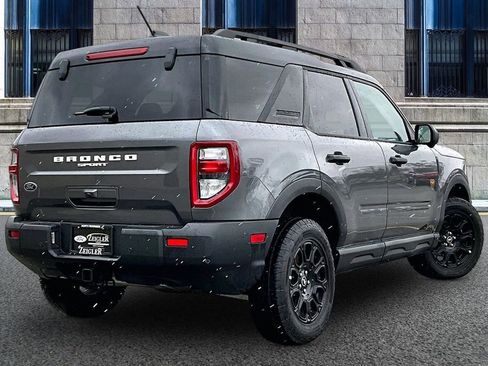 Certified 2025 Ford Bronco Sport Badlands image 11