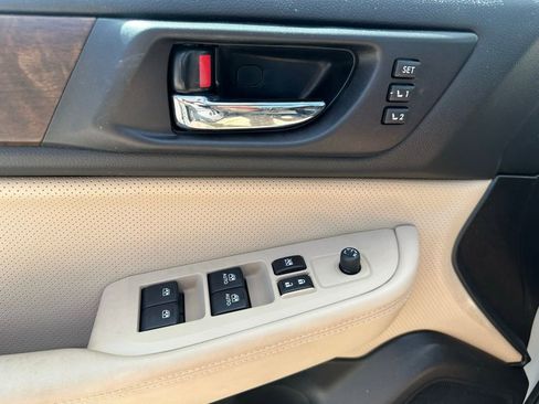 Used 2016 Subaru Outback 2.5i Limited image 33