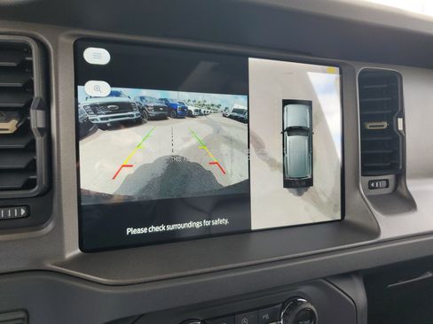 New 2026 Ford Bronco Badlands AWD/4WD image 18