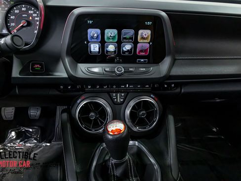 Used 2016 Chevrolet Camaro SS RWD image 88