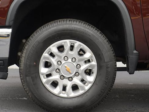 Certified 2024 Chevrolet Silverado 2500 LTZ w/ LTZ Convenience Package AWD/4WD image 11