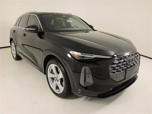 New 2025 Audi Q5 Prestige image 7