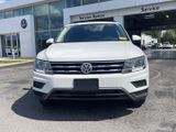 Certified 2020 Volkswagen Tiguan SE image 2