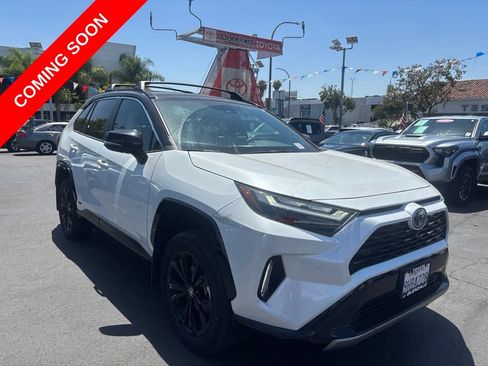 Used 2023 Toyota RAV4 XSE AWD/4WD image 1