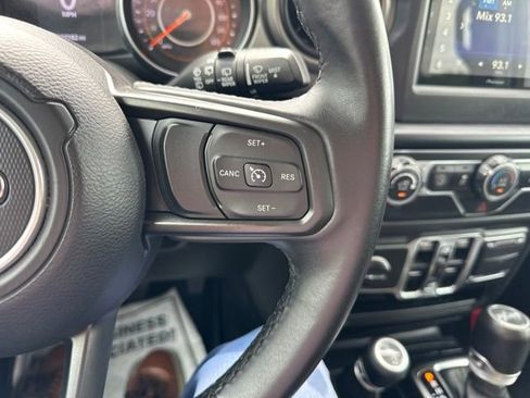 Used 2019 Jeep Wrangler Unlimited Sport S AWD/4WD image 21