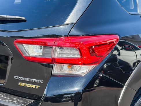 Used 2021 Subaru Crosstrek 2.5i Sport w/ Moonroof Package AWD/4WD image 8