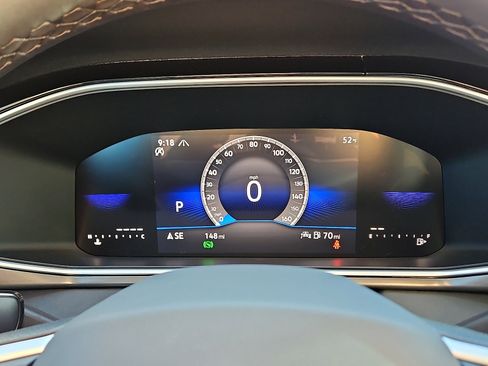 New 2025 Volkswagen Taos SE image 20