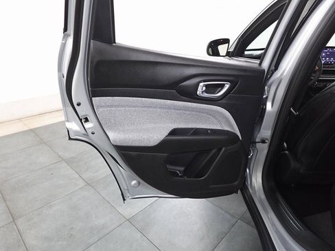 New 2026 Jeep Compass Latitude image 21