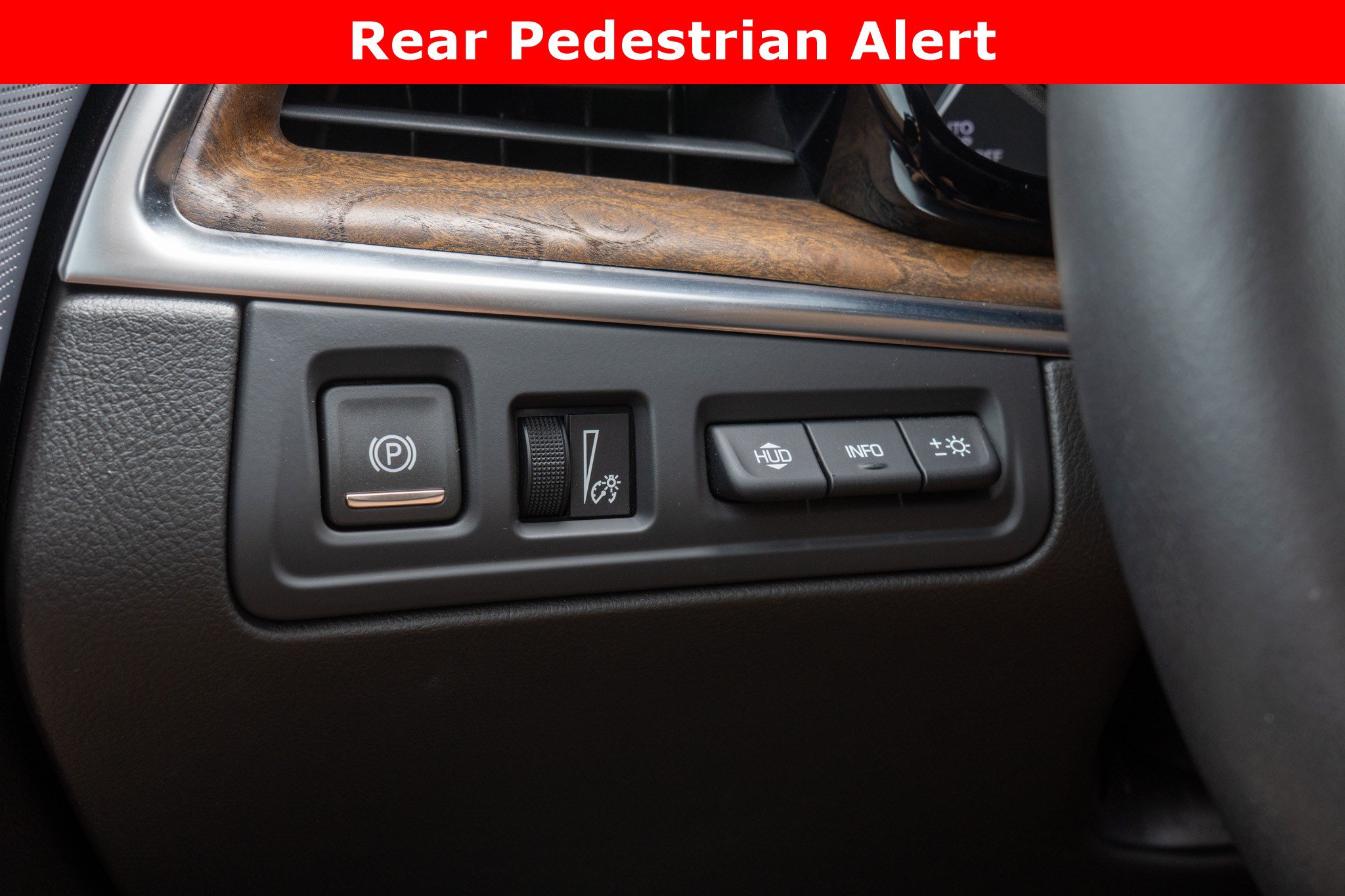 Used 2024 Cadillac XT5 Premium Luxury w/ Platinum Package FWD image 25