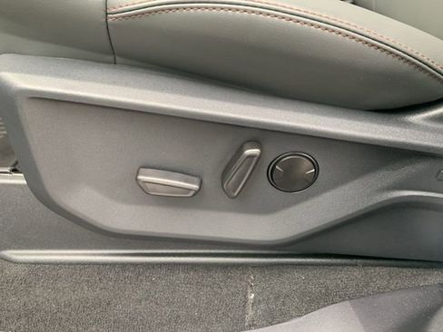 New 2025 Ford Expedition Max Active image 12