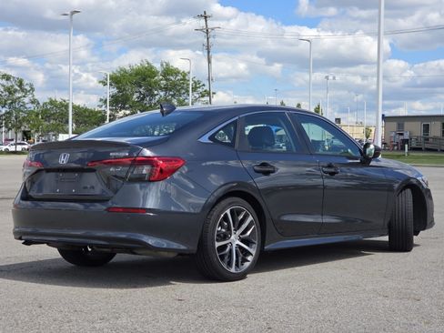 Used 2023 Honda Civic Touring image 20