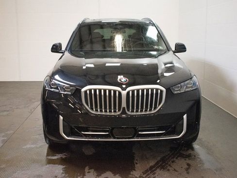 New 2026 BMW X5 xDrive40i w/ Climate Comfort Package image 2