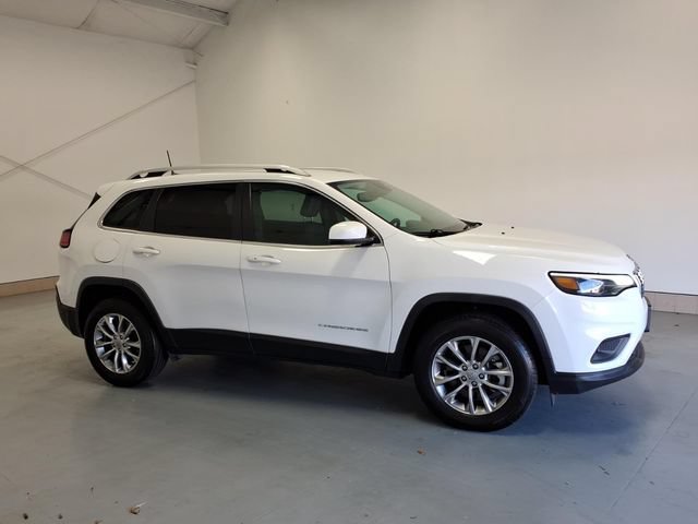 Used 2021 Jeep Cherokee Latitude Lux w/ Comfort/Convenience Group AWD/4WD image 2