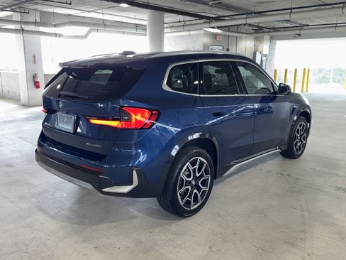 Used 2025 BMW X1 xDrive28i w/ Premium Package image 8