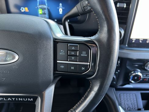 Used 2023 Ford F350 Platinum AWD/4WD image 27