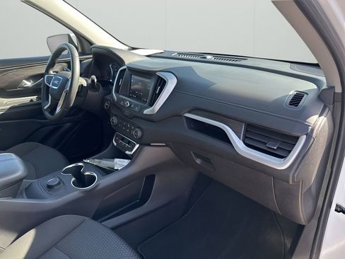 Certified 2024 GMC Terrain SLE image 14