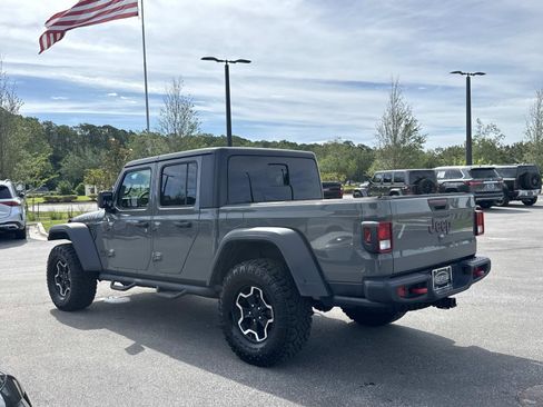 Used 2020 Jeep Gladiator Rubicon w/ Trailer Tow Package AWD/4WD image 6