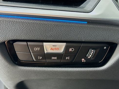 Used 2024 BMW i4 xDrive40i image 17