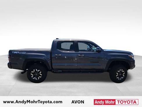 Used 2019 Toyota Tacoma TRD Off-Road AWD/4WD image 8