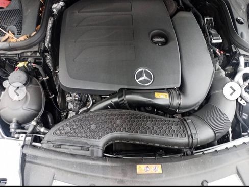 Used 2022 Mercedes-Benz E 350 4MATIC Sedan image 12