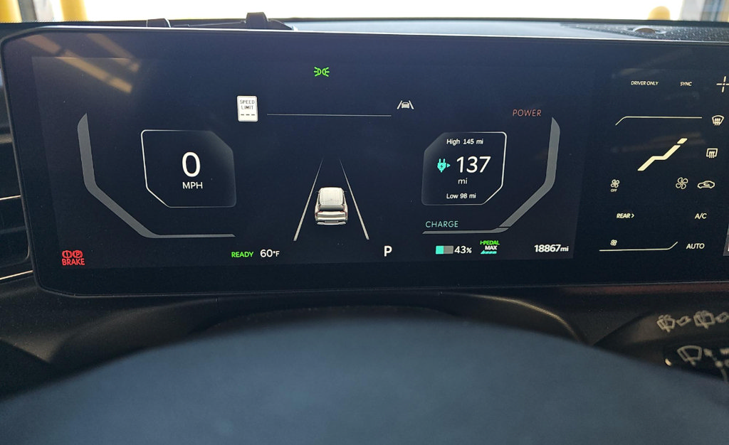 Used 2024 Kia EV9 Land AWD/4WD image 15