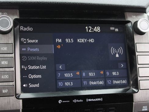 Used 2021 Toyota Tundra SR5 w/ SR5 Upgrade Package image 25