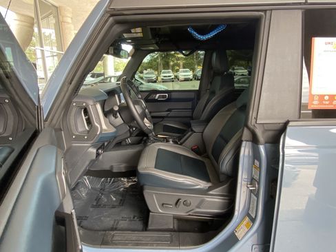 Used 2024 Ford Bronco Outer Banks AWD/4WD image 34