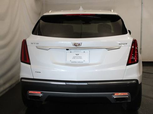 Certified 2023 Cadillac XT5 Premium Luxury AWD/4WD image 6
