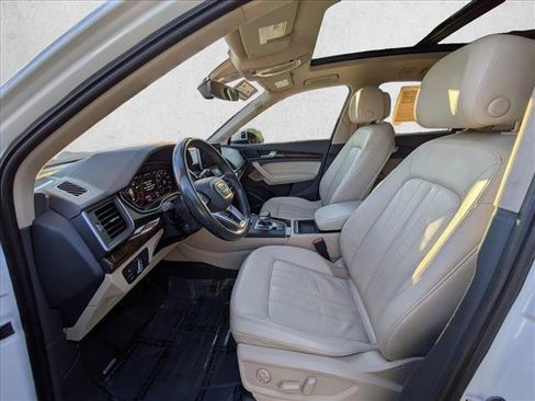 Used 2018 Audi Q5 2.0T Premium Plus w/ Premium Plus Package image 16