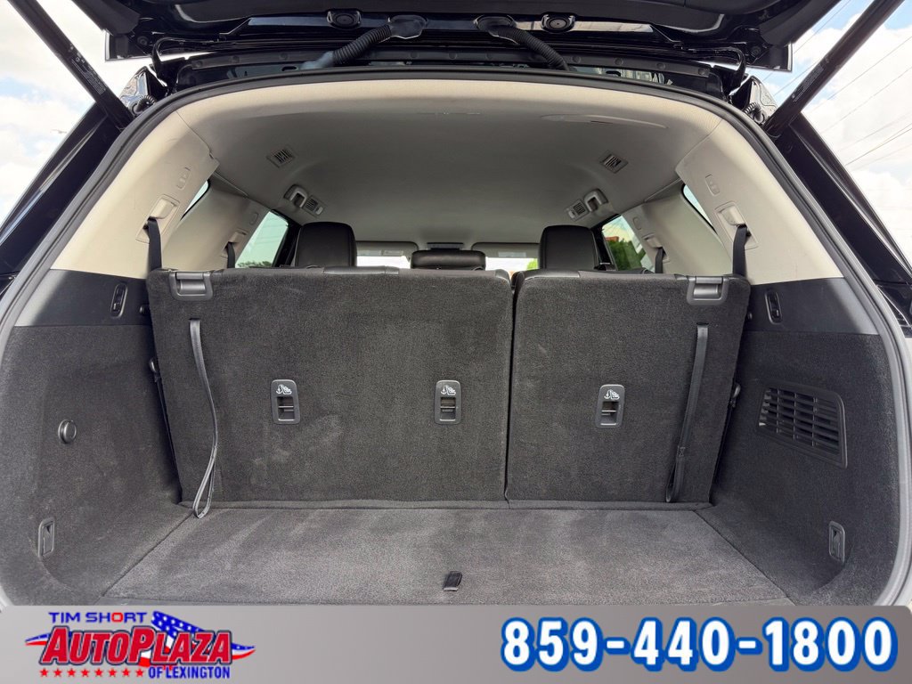 Used 2024 Nissan Pathfinder SL AWD/4WD image 32