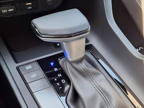 New 2025 Hyundai Elantra Sport image 18