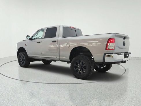 Used 2022 RAM 2500 Tradesman AWD/4WD image 7