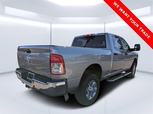 Used 2024 RAM 2500 Big Horn image 3
