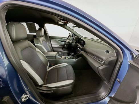 Used 2024 Buick Envista Preferred w/ Convenience I Package image 33