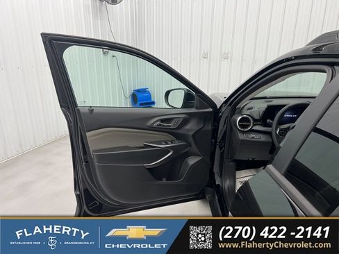 New 2026 Chevrolet Trax ACTIV FWD image 8