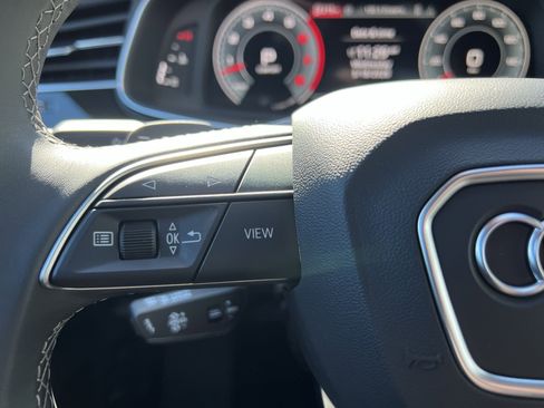 Certified 2025 Audi Q8 Premium Plus AWD/4WD image 19