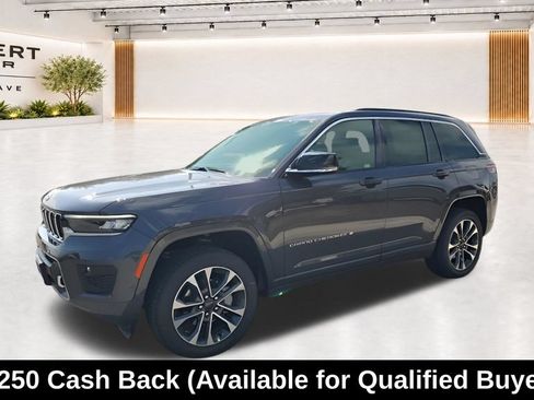 New 2025 Jeep Grand Cherokee Overland w/ Adv Protech Group III AWD/4WD image 6